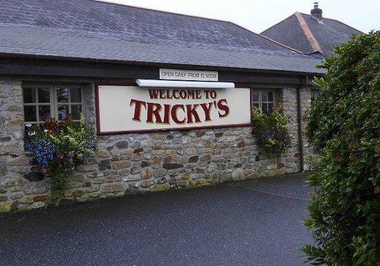 Tricky'S Hotel Redruth Extérieur photo