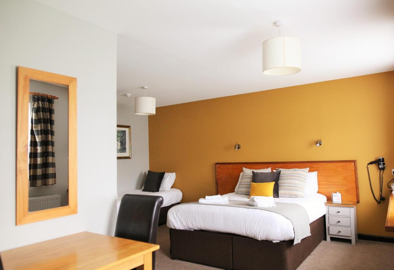 Tricky'S Hotel Redruth Extérieur photo
